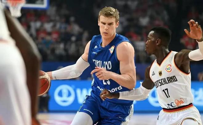 更是一次深 更是一次深