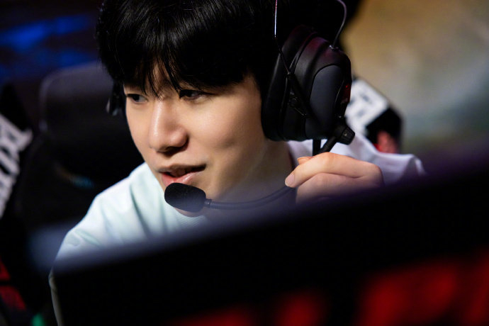 不仅是出于 不仅是出于